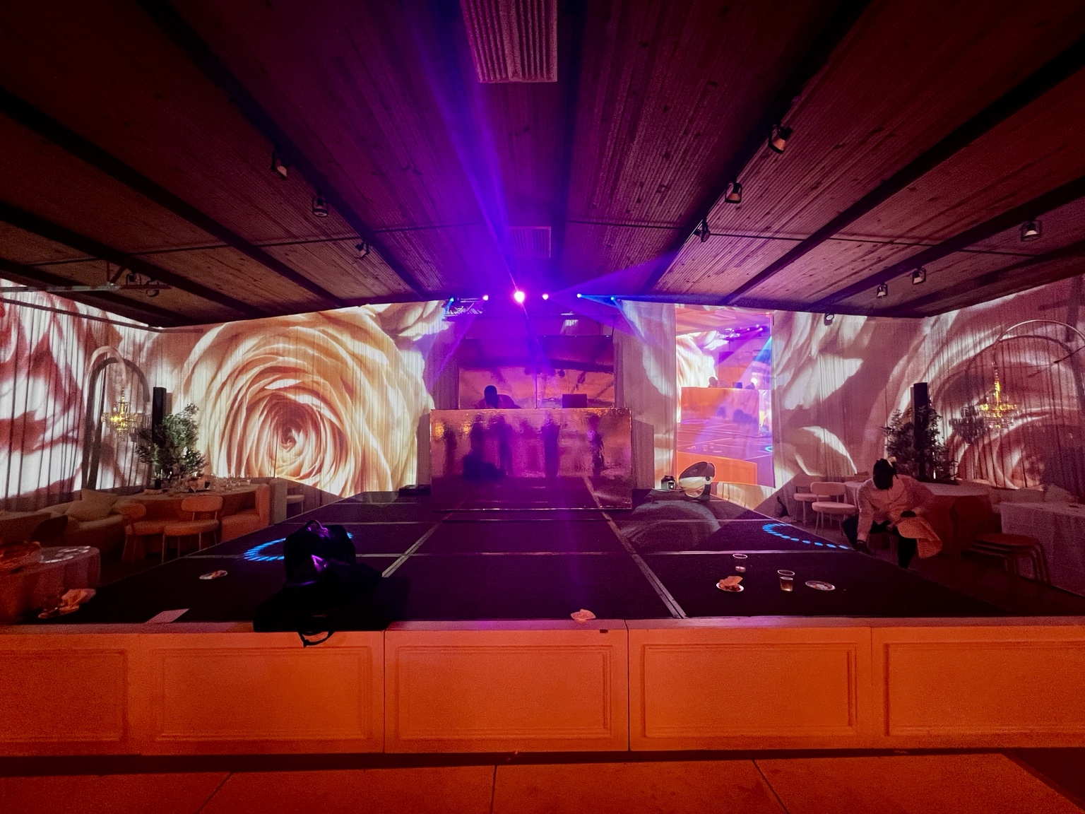 Immersive stage and venue visuals